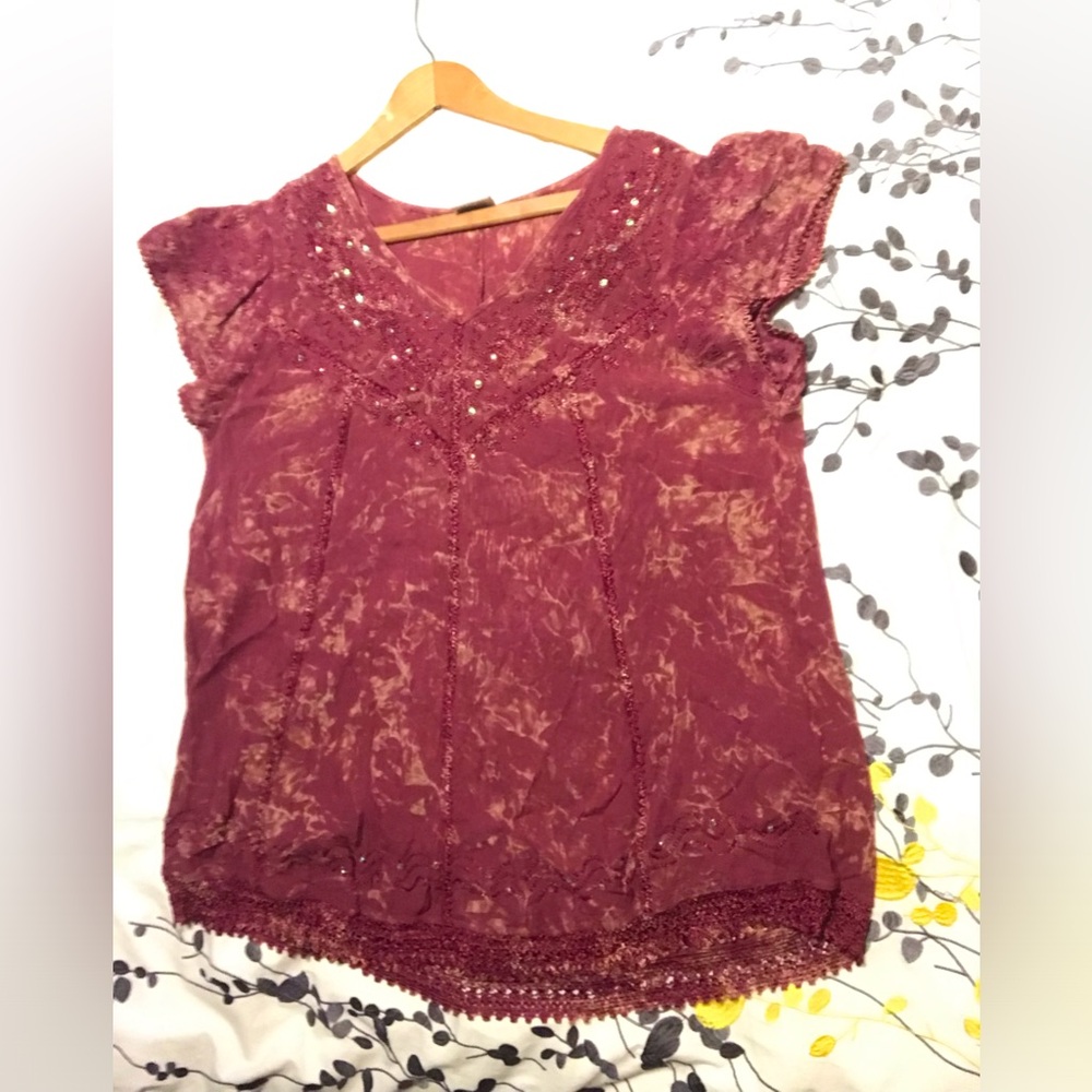 Sleeve Advance Apparels Shirt
Sequins Embellished Plus Size - Picture 6 of 9